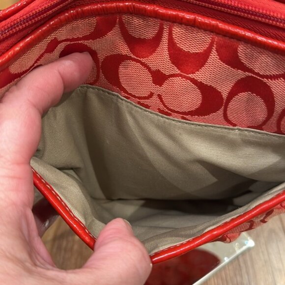 Coach Cherry Red Signature Swing Pleated F42835 Crossbody/Shoulder/Waist Bag NWT - Picture 8 of 16